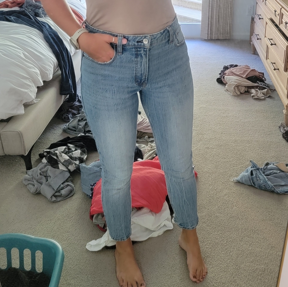 Abercrombie & Fitch Curve Love The Skinny High Rise